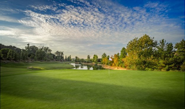 Native Oaks Hole 10