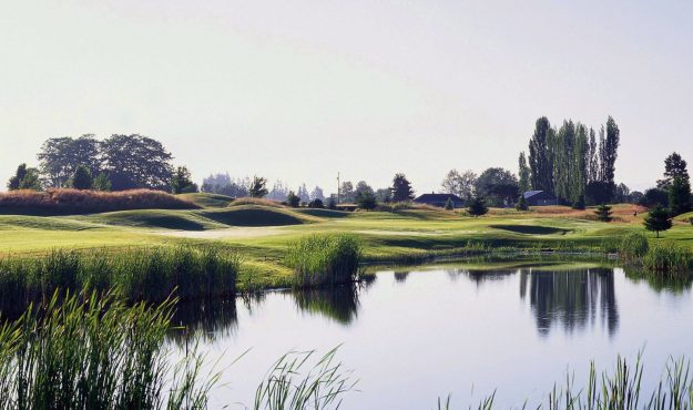 Tri Mountain Golf Course with Lake